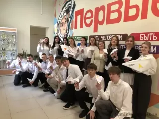 ежегодно 1 сентября в России отмечается День знаний — праздник, который знаменует начало нового учебного года и отворяет для сотен ребят двери образовательных организаций - фото - 2